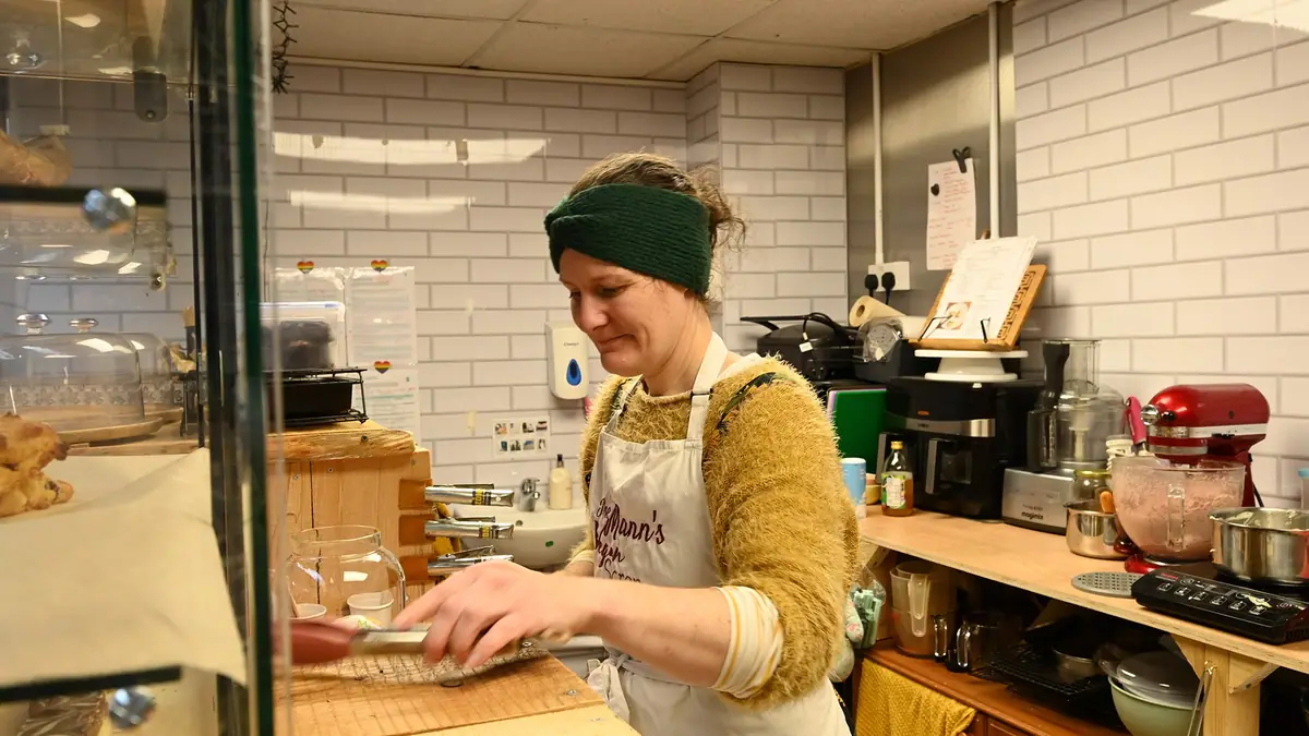 The Nook – vegan bakery in Durham town centre